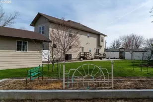 445 NE Seventh St, Irrigon, OR 97844 - Photo 29