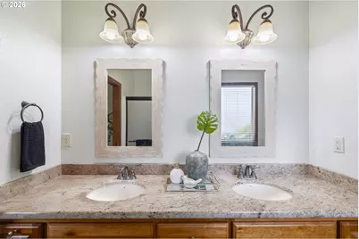 424 13th St, Aumsville, OR 97325 - Photo 25