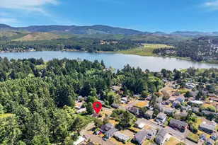 1418 NE Oar Ave, Lincoln City, OR 97367 - Photo 27