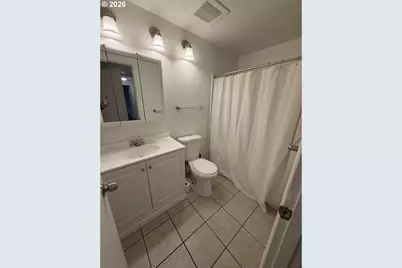 1760 SE 9th St, Gresham, OR 97080 - Photo 11
