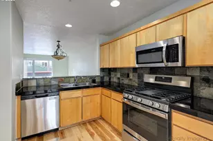 17040 SW Whitley Way, Beaverton, OR 97006 - Photo 9