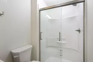 9910 NE 15th St, Vancouver, WA 98664 - Photo 33