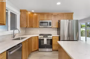 9910 NE 15th St, Vancouver, WA 98664 - Photo 9