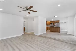 9910 NE 15th St, Vancouver, WA 98664 - Photo 15