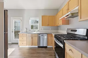 20070 SW Cedar Grove Ln, Beaverton, OR 97003 - Photo 7