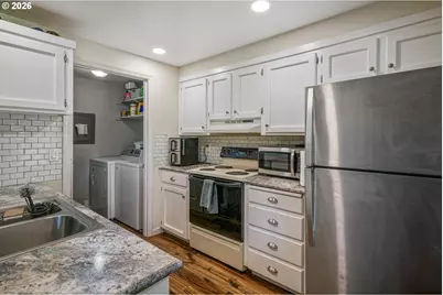 6311 Fairway Ave, Salem, OR 97306 - Photo 11