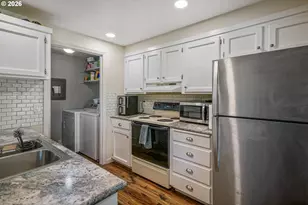 6311 Fairway Ave, Salem, OR 97306 - Photo 11