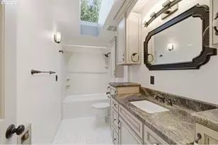 24752 NE Prairie View Dr, Aurora, OR 97002 - Photo 17