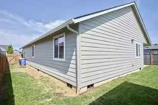 410 Cardinal Ave, Winlock, WA 98596 - Photo 39