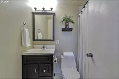 11470 SW 14th St, Beaverton, OR 97005 - Photo 15
