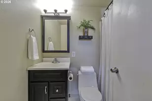 11470 SW 14th St, Beaverton, OR 97005 - Photo 15