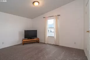 189 Raintree Ave, Sutherlin, OR 97479 - Photo 33