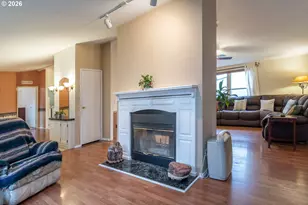 189 Raintree Ave, Sutherlin, OR 97479 - Photo 7