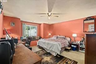 131 NE 201st Ave, Portland, OR 97230 - Photo 15