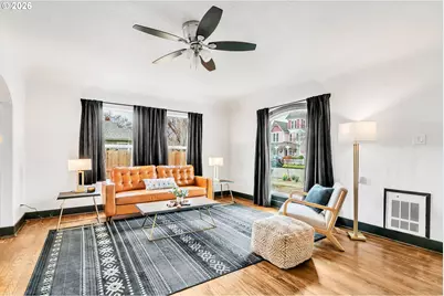 648 Juniper St, Junction City, OR 97448 - Photo 7