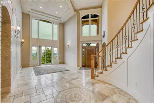 12491 SE Capri Ct, Happy Valley, OR 97086 - Photo 11