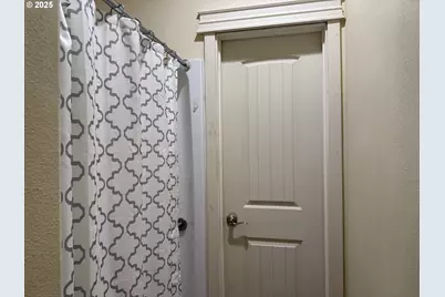 12491 SE Capri Ct, Happy Valley, OR 97086 - Photo 47