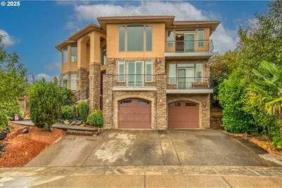 12491 SE Capri Ct, Happy Valley, OR 97086 - Photo 5