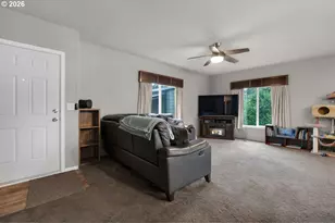 91474 Railroad Rd, Warrenton, OR 97146 - Photo 7