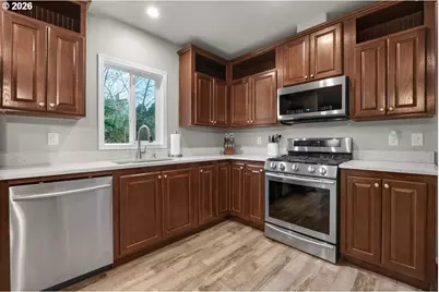 91474 Railroad Rd, Warrenton, OR 97146 - Photo 13