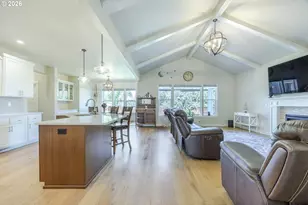 1152 S 46th St, Springfield, OR 97478 - Photo 11