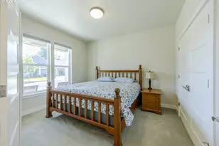 1152 S 46th St, Springfield, OR 97478 - Photo 5