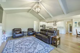 1152 S 46th St, Springfield, OR 97478 - Photo 13