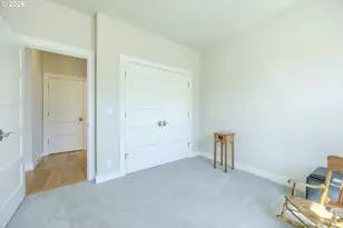 1152 S 46th St, Springfield, OR 97478 - Photo 7