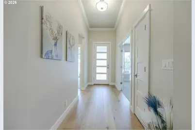 1152 S 46th St, Springfield, OR 97478 - Photo 9