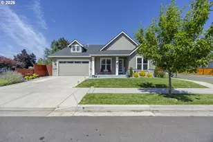 1152 S 46th St, Springfield, OR 97478 - Photo 3