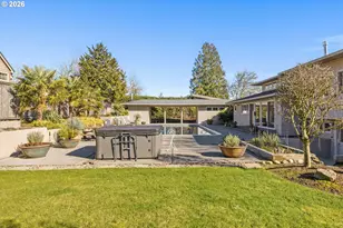 13768 Knaus Rd, Lake Oswego, OR 97034 - Photo 39