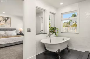 13768 Knaus Rd, Lake Oswego, OR 97034 - Photo 25