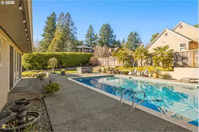 13768 Knaus Rd, Lake Oswego, OR 97034 - Photo 37