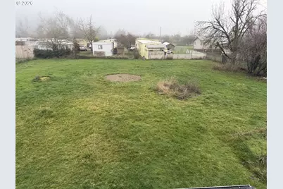 276 Art Lott Ln, Creswell, OR 97426 - Photo 9