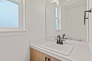 16105 Barlow Trl Ln, Oregon City, OR 97045 - Photo 5
