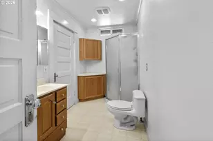 2534 NE 44th Ave, Portland, OR 97213 - Photo 23