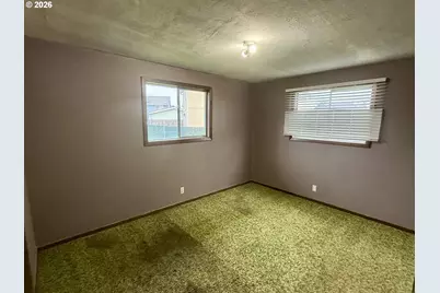 4725 Glenallen Ct, Salem, OR 97305 - Photo 9