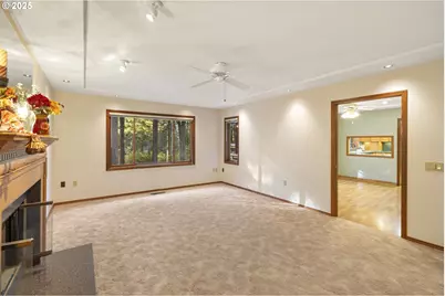 18738 S Terry Michael Dr, Oregon City, OR 97045 - Photo 11