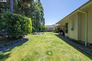 2225 Hayes St, North Bend, OR 97459 - Photo 43