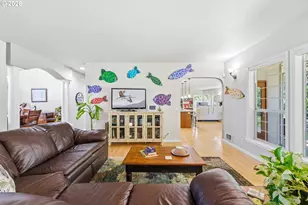 2225 Hayes St, North Bend, OR 97459 - Photo 11