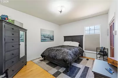 2225 Hayes St, North Bend, OR 97459 - Photo 25