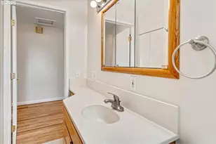 10090 Hoffman Rd, Monmouth, OR 97361 - Photo 21