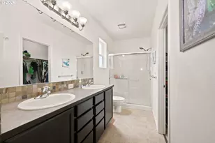 1902 Adelman Loop, Eugene, OR 97402 - Photo 19