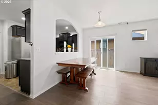 1902 Adelman Loop, Eugene, OR 97402 - Photo 9