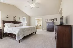 8595 SW Lady Apple Ln, Tigard, OR 97224 - Photo 21