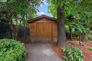 2636 Maria Ct, West Linn, OR 97068 - Photo 41