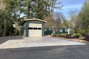 85313 Glenada Rd, Florence, OR 97439 - Photo 3