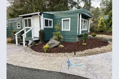 85313 Glenada Rd, Florence, OR 97439 - Photo 7