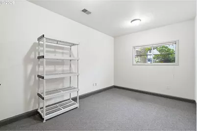 3004 SE 50th Ave, Portland, OR 97206 - Photo 9