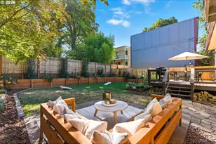 2624 SE Clinton St, Portland, OR 97202 - Photo 41